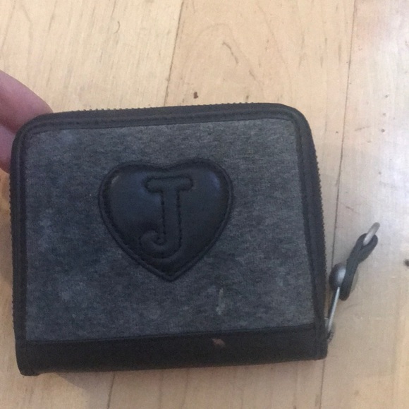 Small juicy couture wallet - Picture 2 of 3